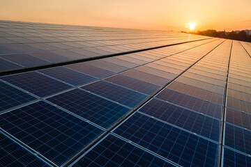 Les avantages de l’utilisation de l’énergie solaire à Paris : un aperçu des bénéfices environnementaux et économiques pour les clients parisiens.