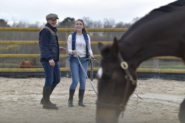 être moniteur d'équitation