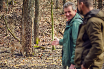 gardes forestiers à