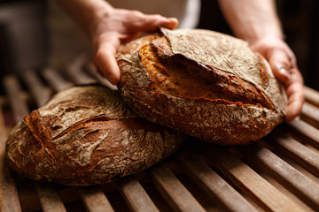 « Les Boulangers et la Gestion des Allergies Alimentaires à Paris »