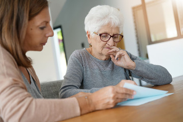 rôle de l'accompagnateur de personnes